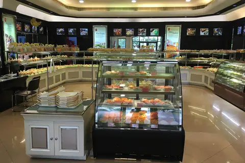 Selfridges - Hey Little Cupcake photo 2